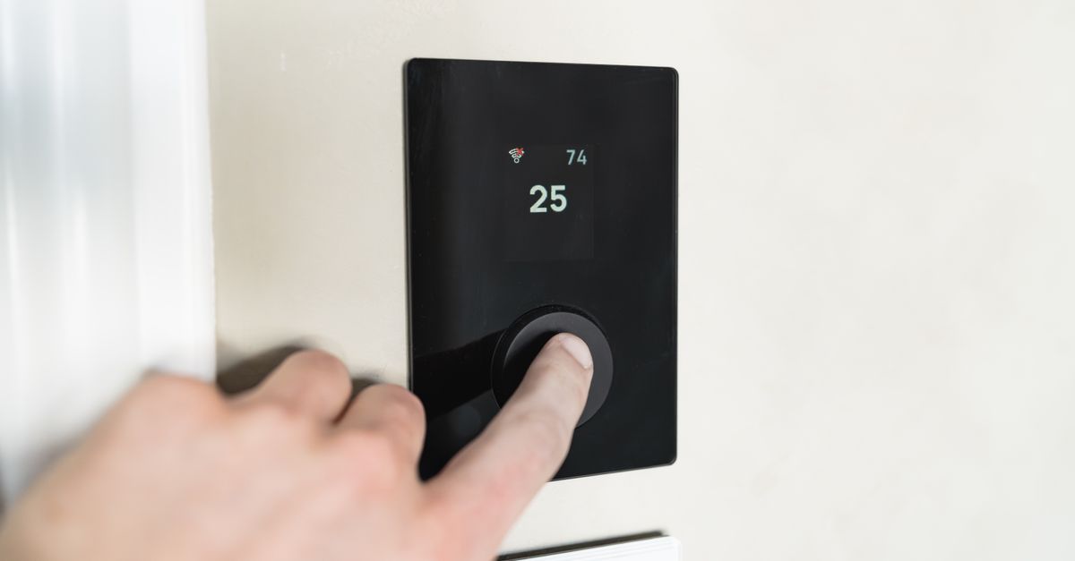 Smart Thermostat Guide: Compatibility, Placement and Programming